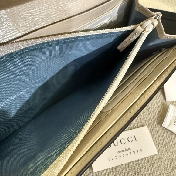 Gucci Limited Edition Leather Sylvie Valentines Day Wallet w/After Market Chain - Picture 8 of 14